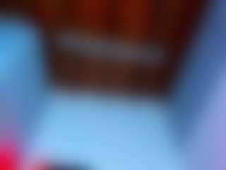 StrikeandSweet's Live Sex Cam Show