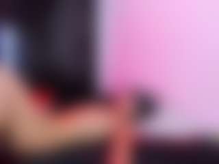 Live cam show with StrikeandSweet - Deepthroat on crypto-cams