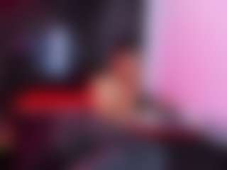 Live cam show with StrikeandSweet - Twerk on Free Soda