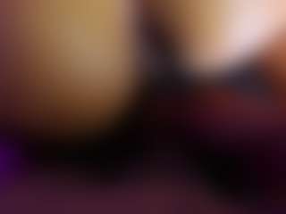 Live cam show with StrikeandSweet - Tease on Camsoda