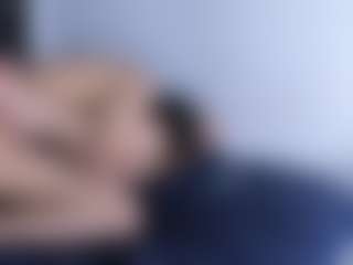 StrikeandSweet's Live Sex Cam Show
