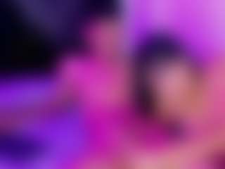 StrikeandSweet's Live Sex Cam Show