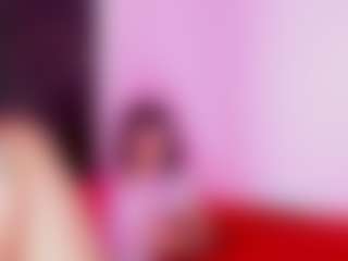 StrikeandSweet's Live Sex Cam Show