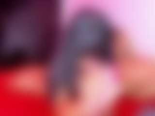 StrikeandSweet's Live Sex Cam Show