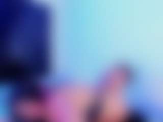 StrikeandSweet's Live Sex Cam Show
