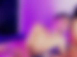 StrikeandSweet's Live Sex Cam Show