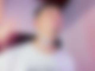 StrikeandSweet's Live Sex Cam Show
