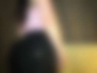 Mia's Live Sex Cam Show