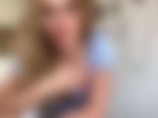 Live cam show with AletaWhetzell - Mature Middle Aged on Dare Cams