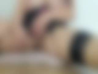 amandaglori1's Live Sex Cam Show
