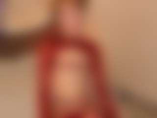 Live-Cam-Show mit AngelDoll - Drinking auf Camsoda