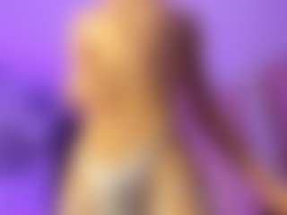 Live cam show with AngelDoll - Spank on TeamSkeetLive