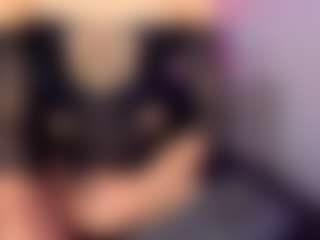 Live cam show with AngelDoll - Submissive on PervPlay.com