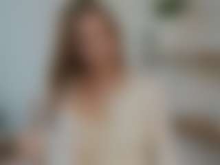 Live cam show with Anita-Wright - Facial Piercings on SquirtSoMuch
