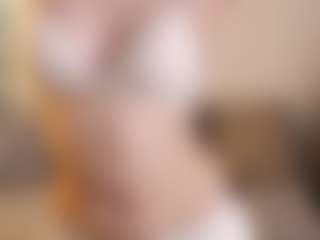Live cam show with Anita-Wright - Brown Hair on Camsoda Late Night
