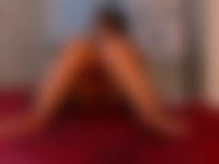 Live cam show with arianna-millers - Ass Bouncing on CamSodaAdn