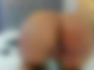 arianna-millers's Live Sex Cam Show