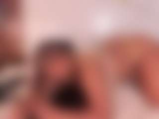 Live cam show with arianna-millers - Fingering on Livezox