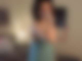 Live cam show with Barbara-Little - Landingstrip on sexytreat.net