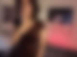 Live cam show with Barbara-Little - Spank on AdultVida.com