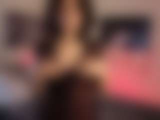 Live cam show with Barbara-Little - Shaved Pussy on CSO-WL