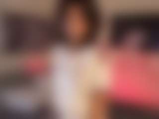 Live cam show with Barbara-Little - Joi on Livezox