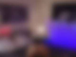 Live cam show with Barbara-Little - Upskirt on Milfs Live
