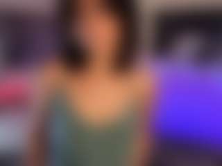 Live cam show with Barbara-Little - Upskirt on Milfs Live