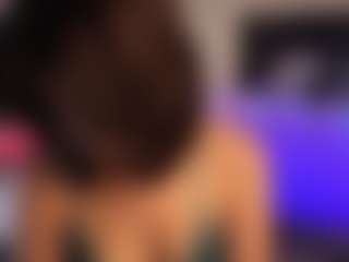 Live cam show with Barbara-Little - Upskirt on Cam Slut