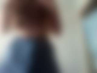 Live cam show with DionnaJust - Teen (18+) on Fling VIP Chat