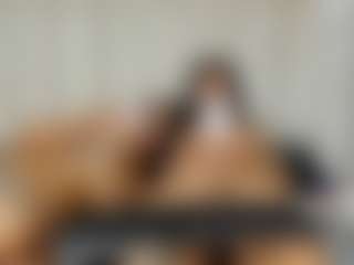 Live cam show with Val y Lufan - Lingerie on CamClone