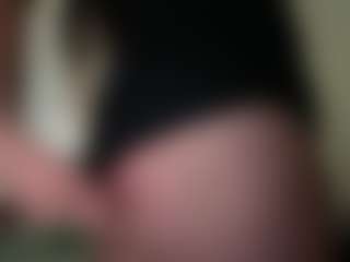 Pussygrabber2000's Live Sex Cam Show