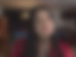 Emilyy05's Live Sex Cam Show