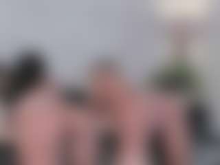 Emilyy05's Live Sex Cam Show