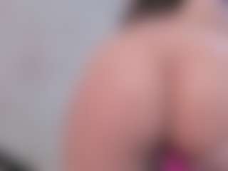 Live cam show with Emilyy05 - Teen (18+) on crypto-cams