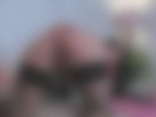 Live cam show with Emilyy05 - Thin on crypto-cams