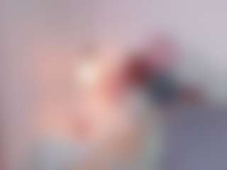 Live cam show with FreyaCameroon - Small Tits on Mixed Magazine Live