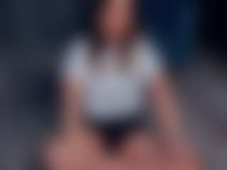 HedyNayman's Live Sex Cam Show