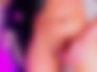 Live cam show with iamarii - Brown Eyes on Camsoda