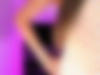 Live cam show with iamarii - Orgasm on Camsoda