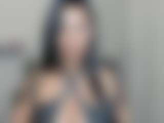IvyLiveshow MILF webcam performer live streaming