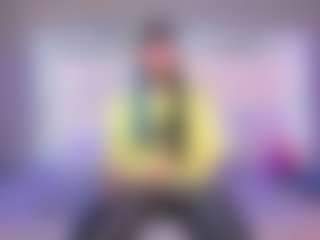 IzzyMoon's Live Sex Cam Show
