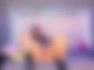 IzzyMoon's Live Sex Cam Show