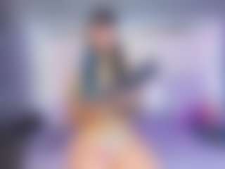 IzzyMoon's Live Sex Cam Show
