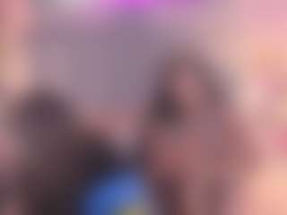 Live cam show with Kaliykatie2 - Skinny on madthumbs