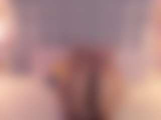 Live cam show with Kaliykatie2 - Domination on UwU Esports