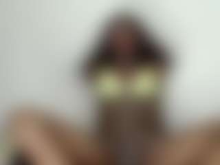 Kenia-Nihiara0's Live Sex Cam Show
