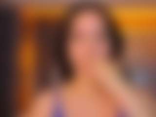 Live cam show with BOOBSKIM - College MILF on StripNow