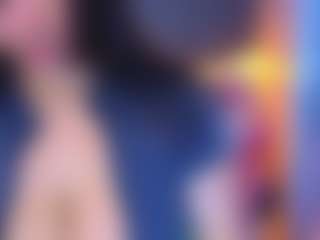 Live cam show with BOOBSKIM - Striptease on Camsoda