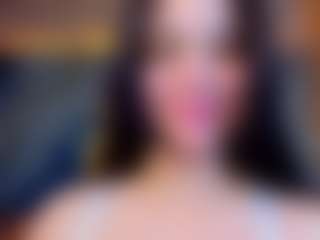 Live cam show with BOOBSKIM - Moaning on slutload